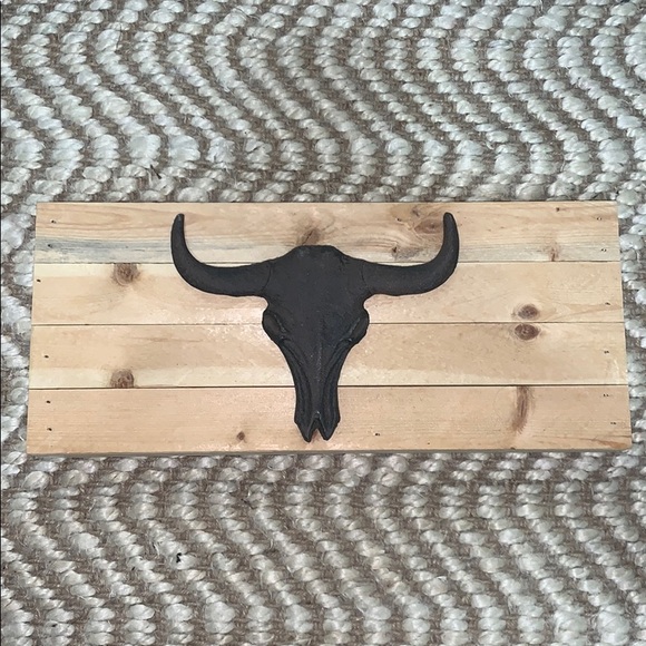 Adorable accent - Picture 1 of 2